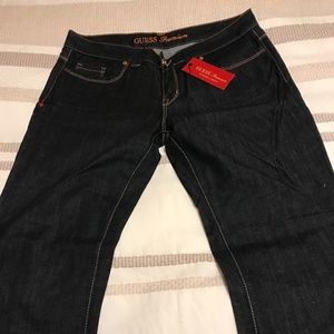⭐️Host Pick⭐️ Guess Premium Dark Wash Jeans - size 31
